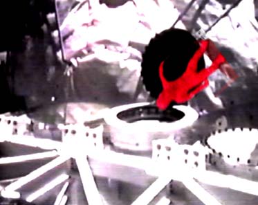 Micro-gravity oddity, video capture, 2005